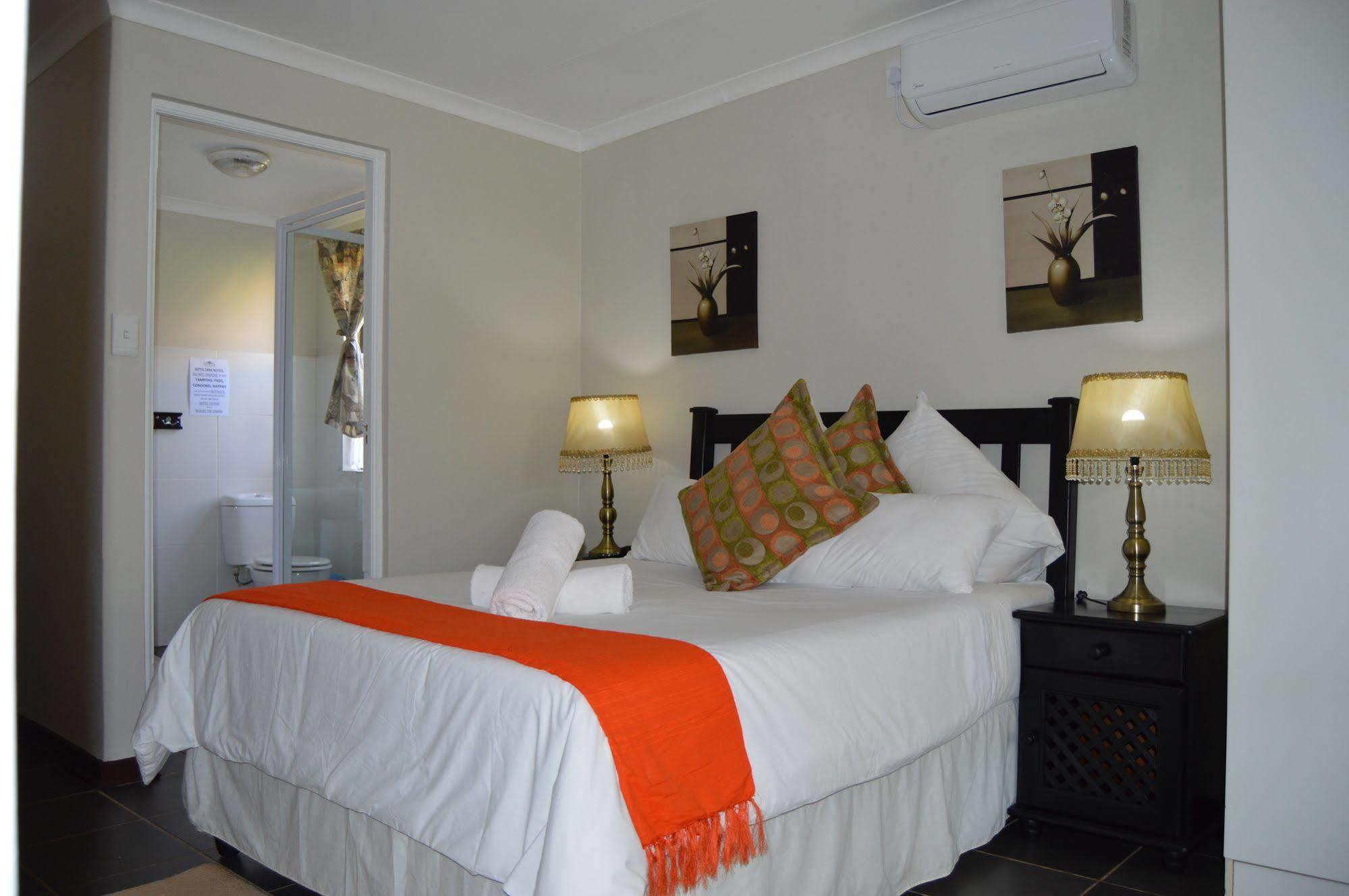 Crystal Rose Lodge Johannesburg Dış mekan fotoğraf
