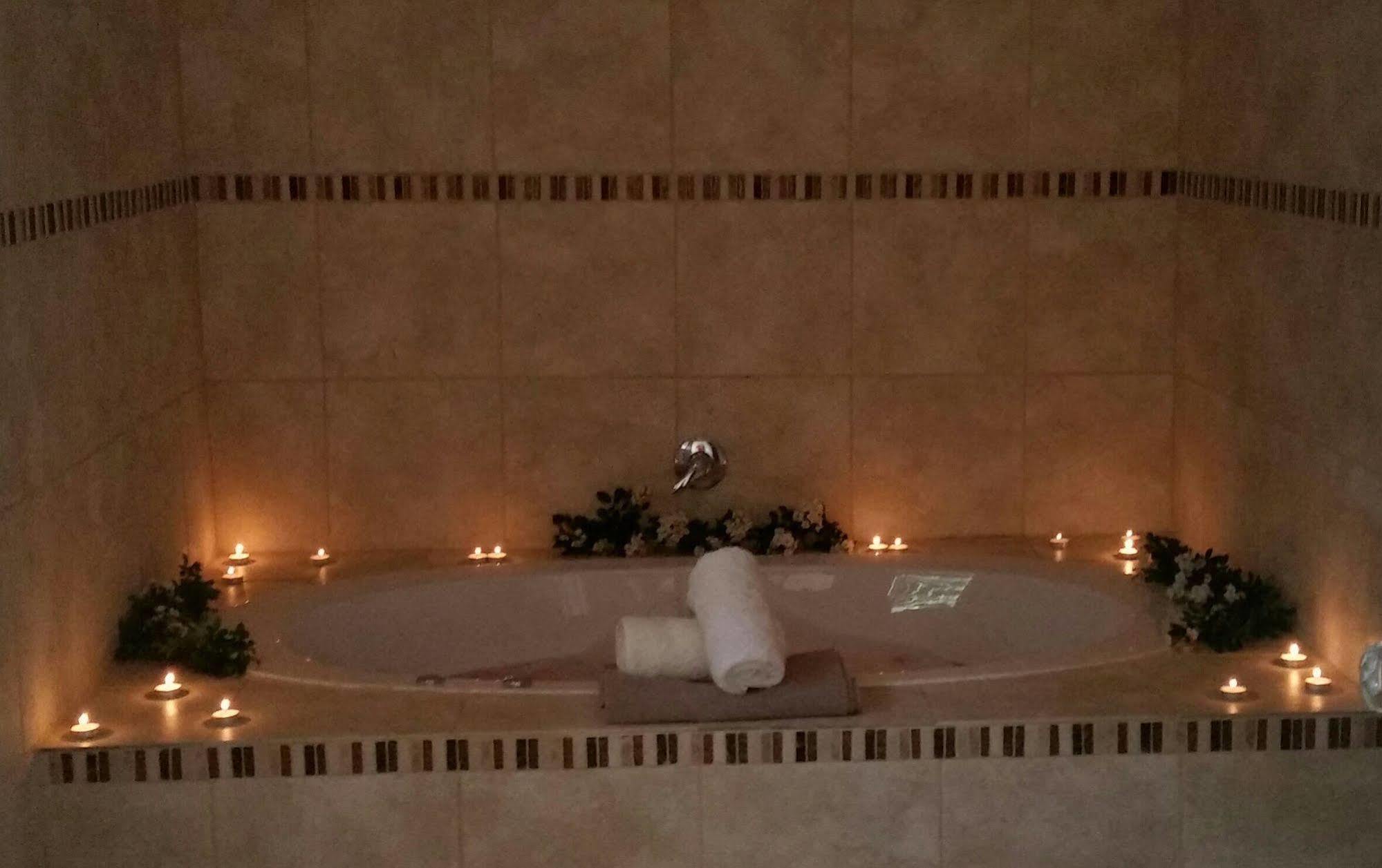 Crystal Rose Lodge Johannesburg Dış mekan fotoğraf