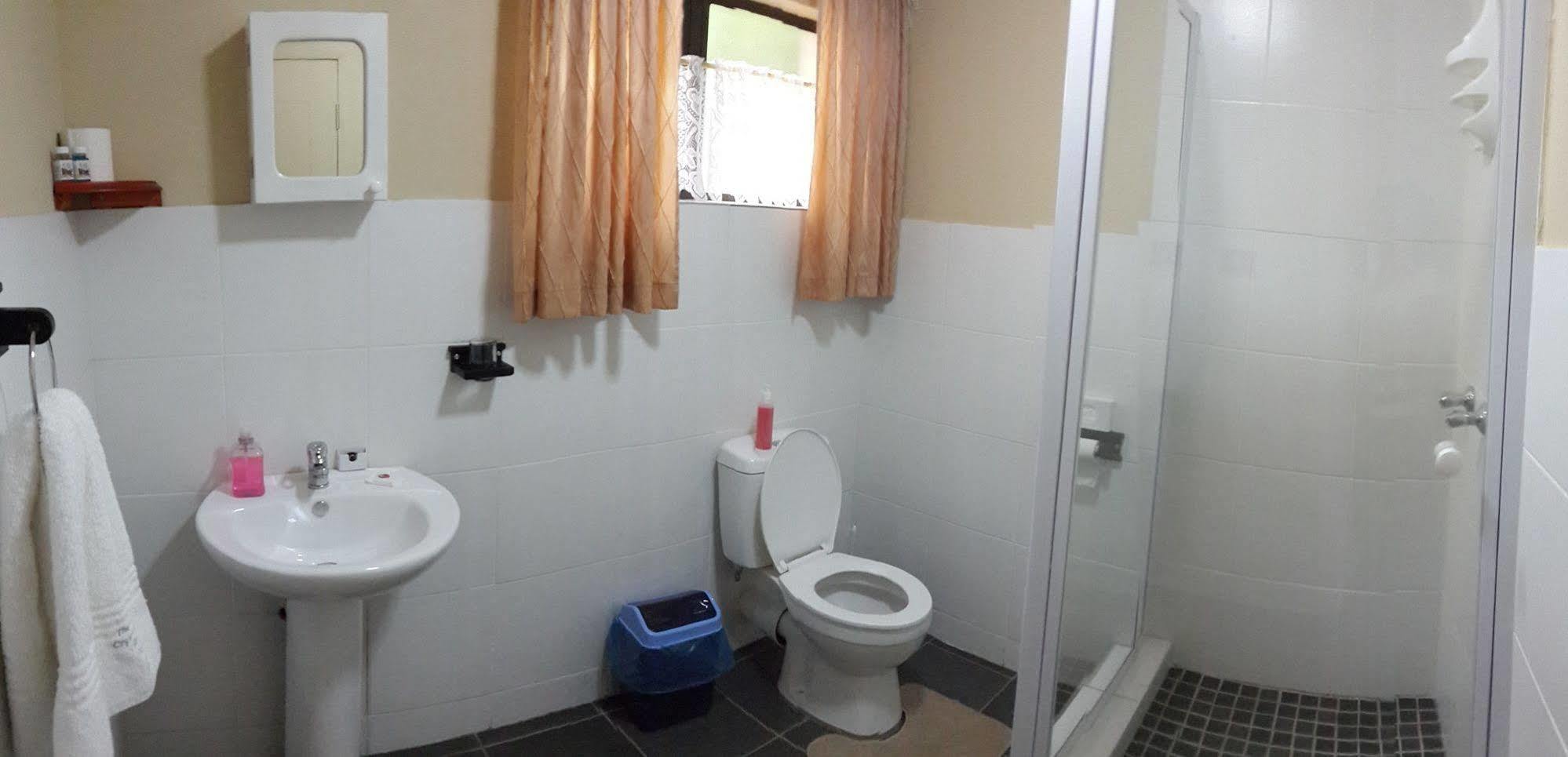 Crystal Rose Lodge Johannesburg Dış mekan fotoğraf