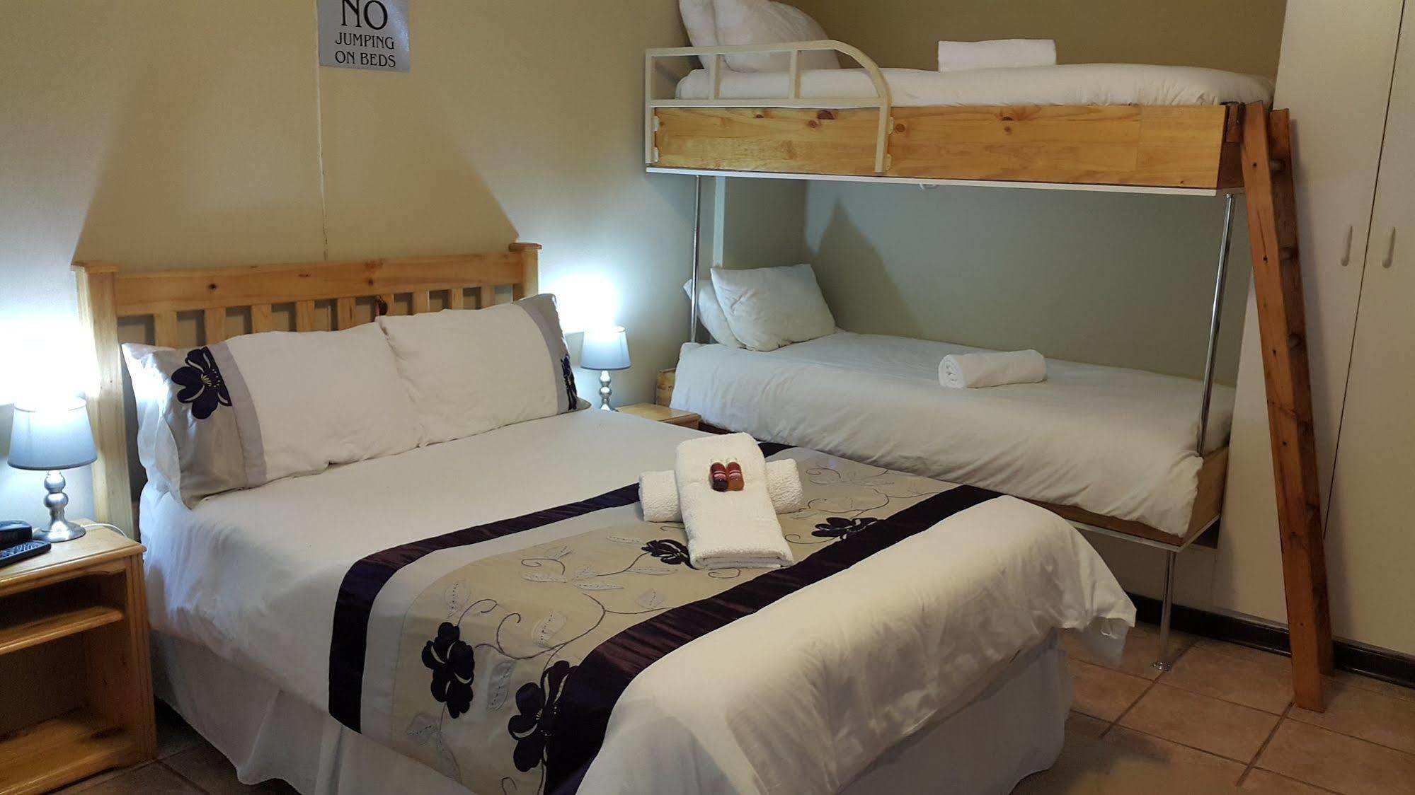 Crystal Rose Lodge Johannesburg Dış mekan fotoğraf